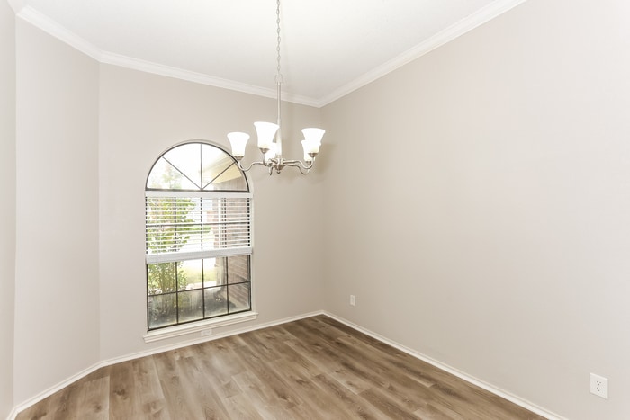 Building Photo - 5600 Farris Dr