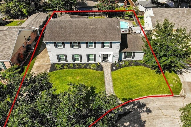 Building Photo - 10806 Wickersham Ln