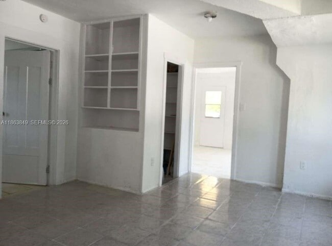 Building Photo - 1925 NW 56th St