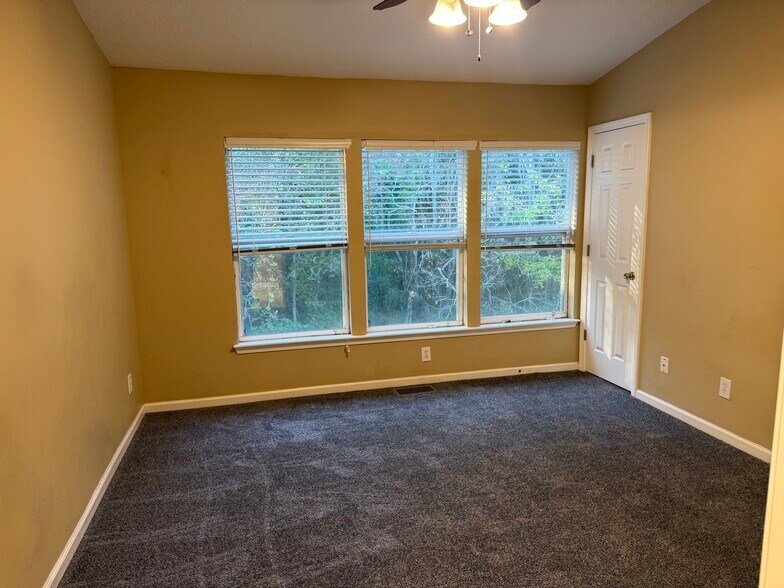 Bedroom 1 - 8412 Thornbush Court