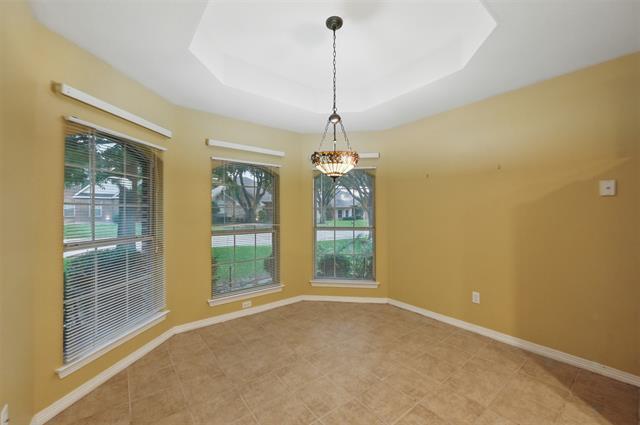 Building Photo - 211 Sendero Dr