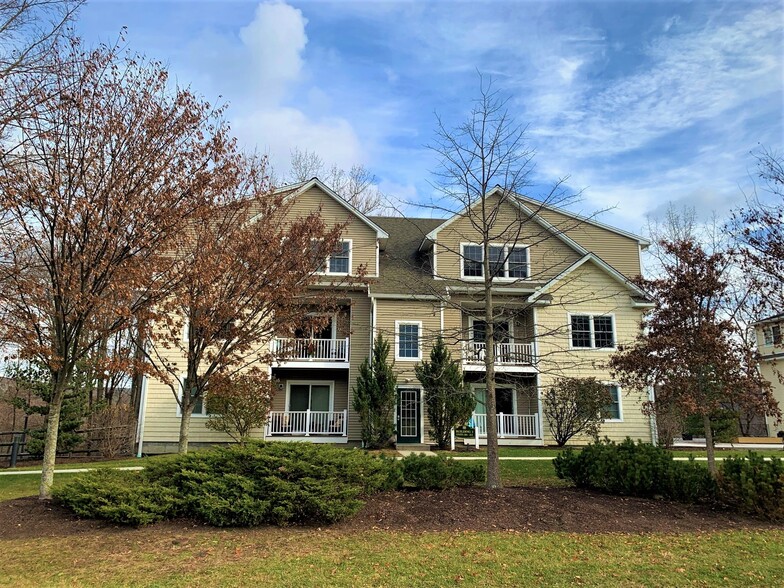 Street View - Overlook at Fort Hill Apartments