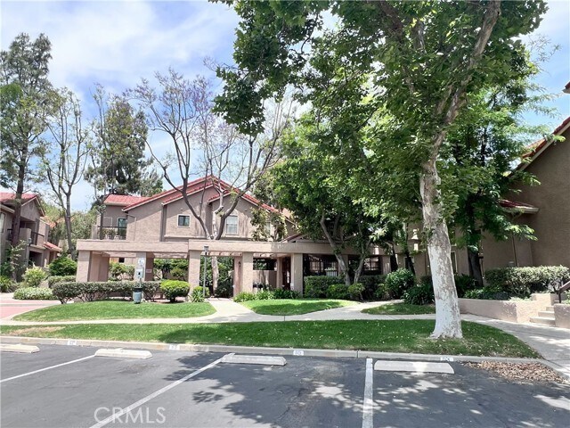 Building Photo - 2312 Archwood Ln
