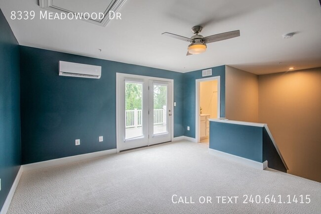 Building Photo - 8339 Meadowood Dr
