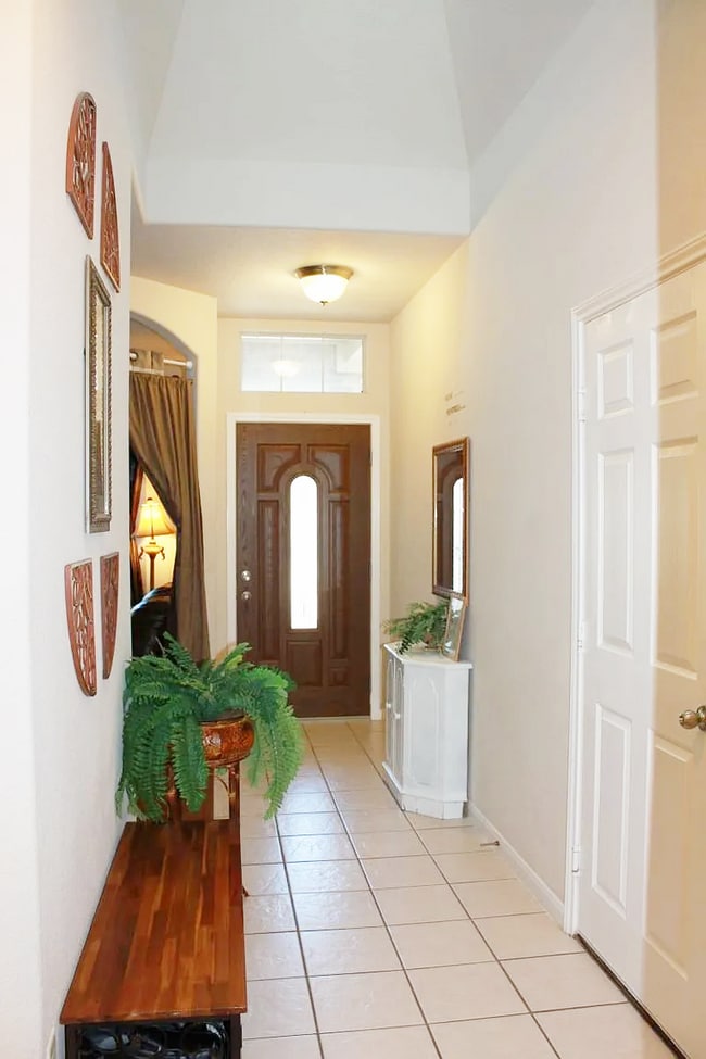 Building Photo - 217 Grooms Rd