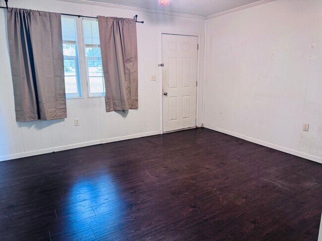 Building Photo - 59 Groner St