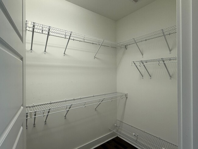 Building Photo - Beautiful Craftsman Style 2 Story Home in Parkerson`s Mill