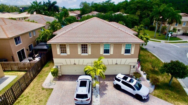 Building Photo - 3622 Asperwood Cir