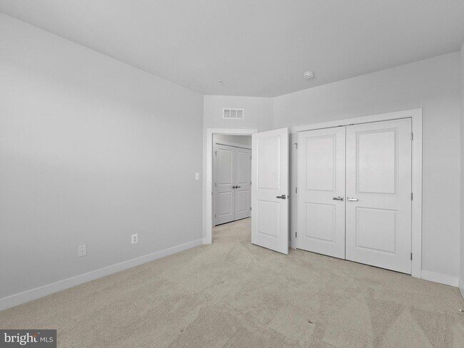 Building Photo - 2709 Velocity Rd