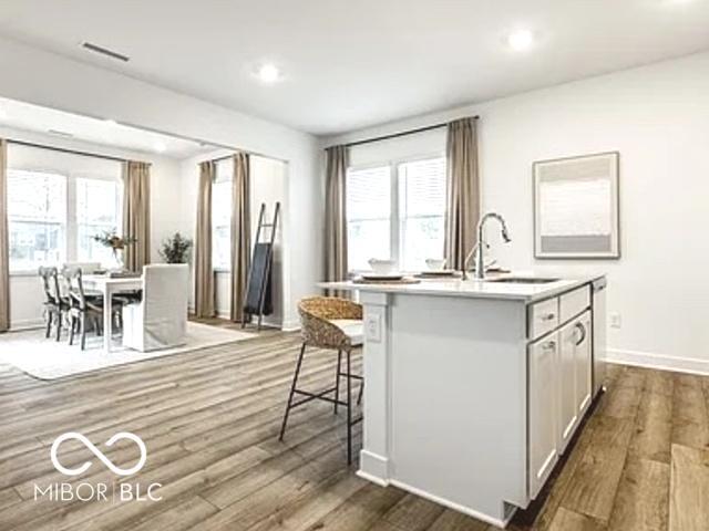 Building Photo - 6556 Willow Wy