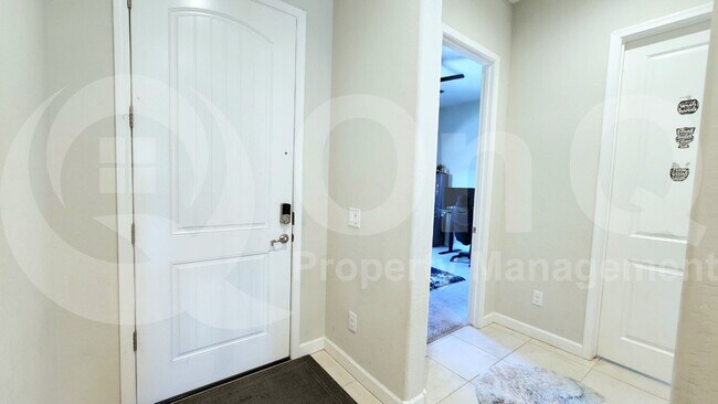 Building Photo - 6513 E Rose Marie Ln