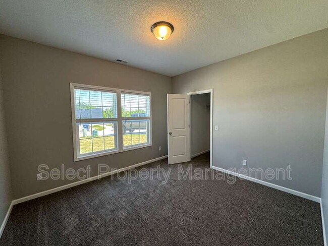 Building Photo - 8793 Elmont Cv