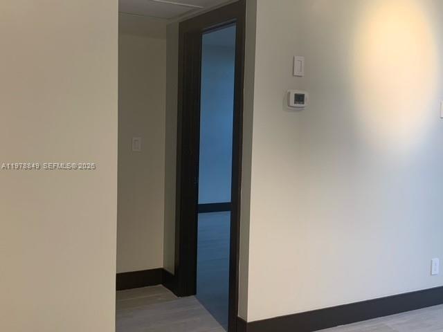 Building Photo - 90 Edgewater Dr