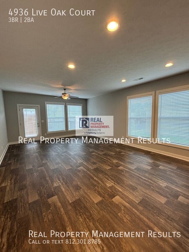 Building Photo - 4936 Live Oak Ct