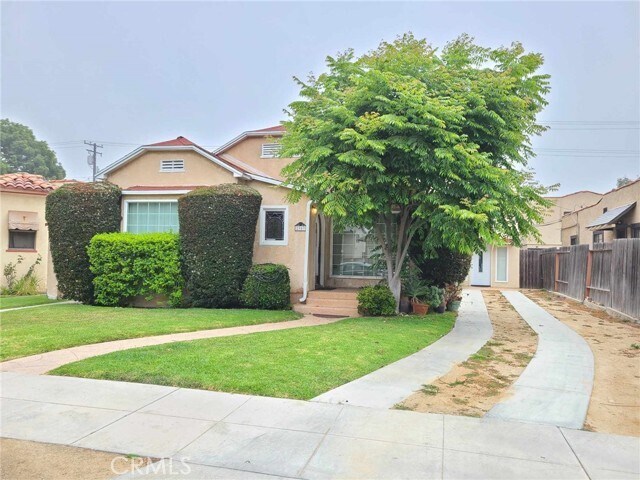 Primary Photo - 2901 E Mariquita St