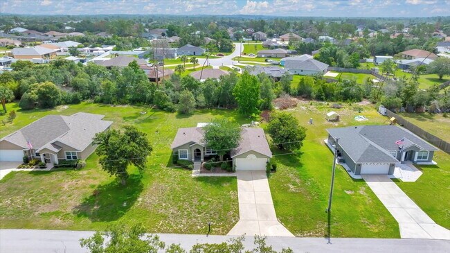 Building Photo - Spacious 3-Bed, 2-Bath Home for Rent in SW...