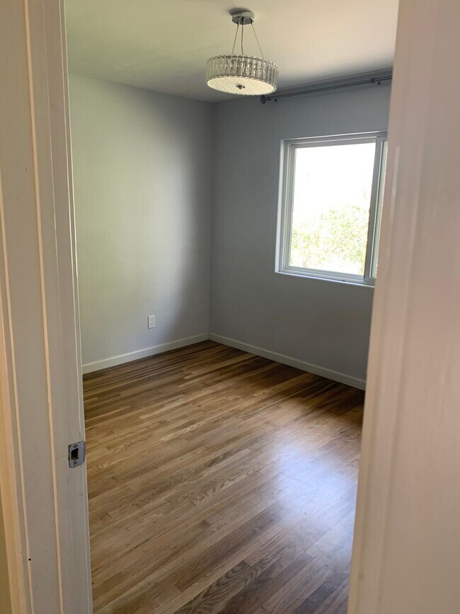 Building Photo - 251 Cll De Andalucia