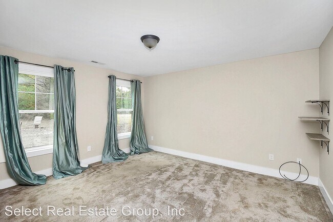 Building Photo - 3 br, 2 bath House - 13805 Choate Circle