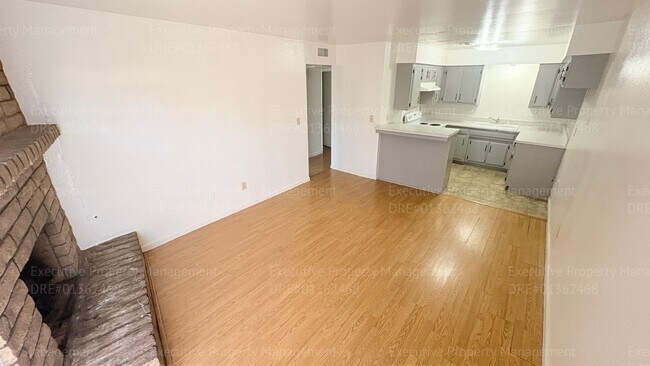 Building Photo - 2425 Westholme Blvd