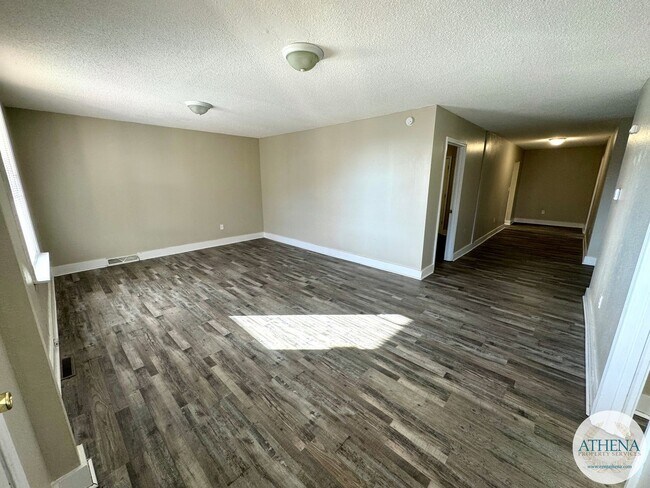 Building Photo - 225 N Sprigg St