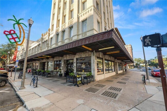 Building Photo - 405 Central Ave S