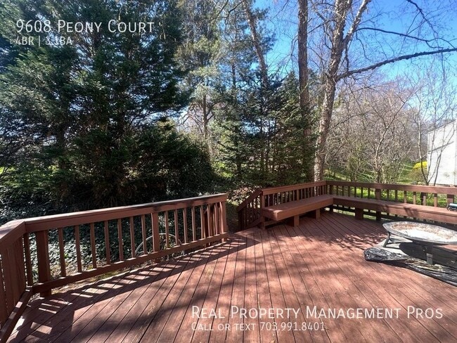Building Photo - 9608 Peony Ct