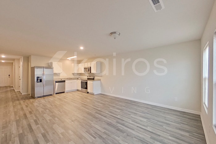 Building Photo - 1237 Zoysia Dr