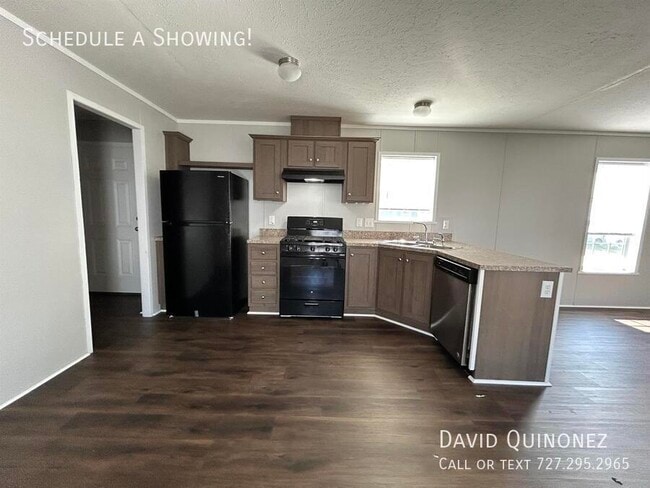 Building Photo - 5710 Kelso-