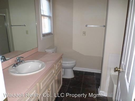 Building Photo - 6052 Bear Creek Ct