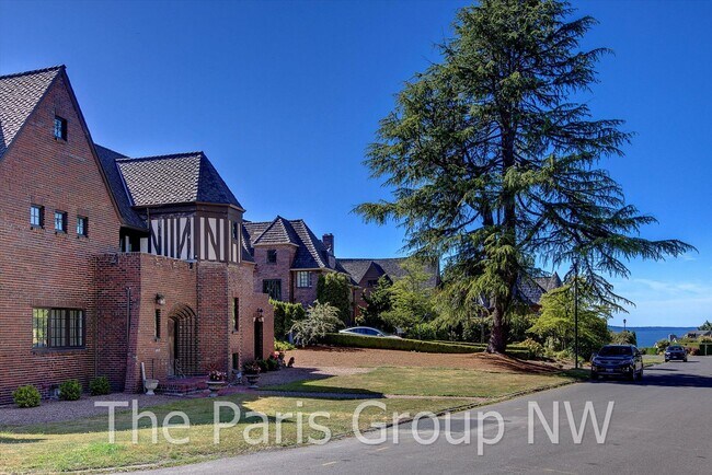 Building Photo - Amazing 1932 Blue Ridge Castle * Stunning ...
