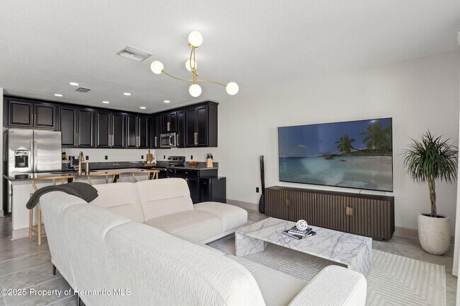 Building Photo - 12948 Conquistador Loop