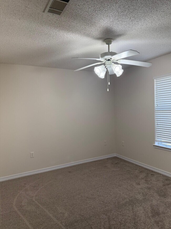 Building Photo - 4227 Shadow Ln