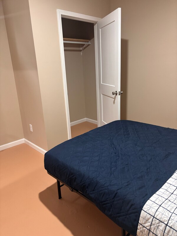 Building Photo - 212 Water St