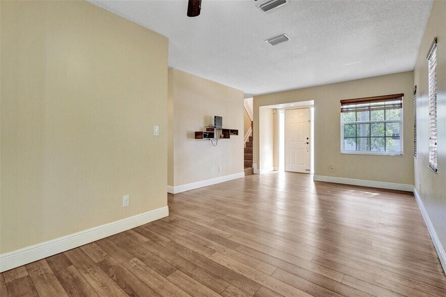 Building Photo - 11567 N Open Ct