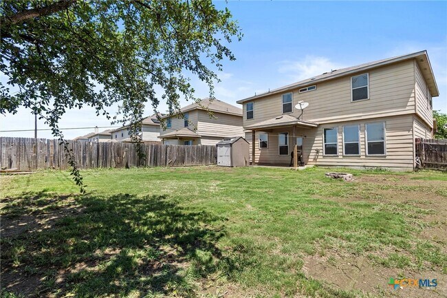 Building Photo - 202 W Gemini Ln
