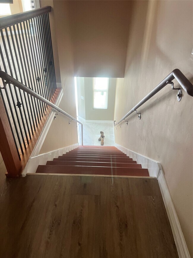 Building Photo - 341 Cartersville St