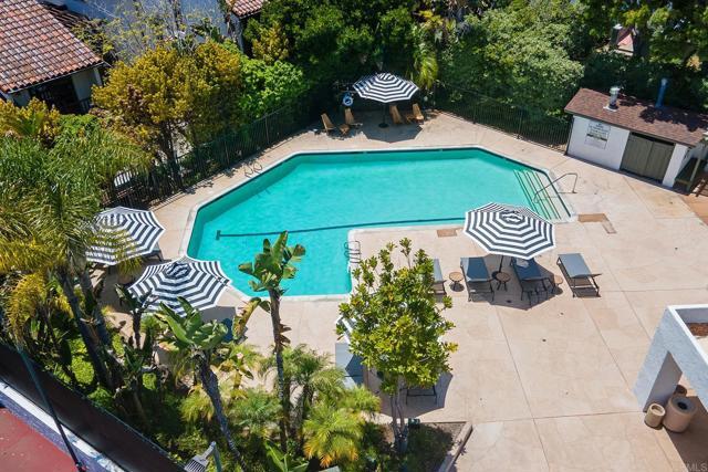 Building Photo - 8746 Villa La Jolla Dr