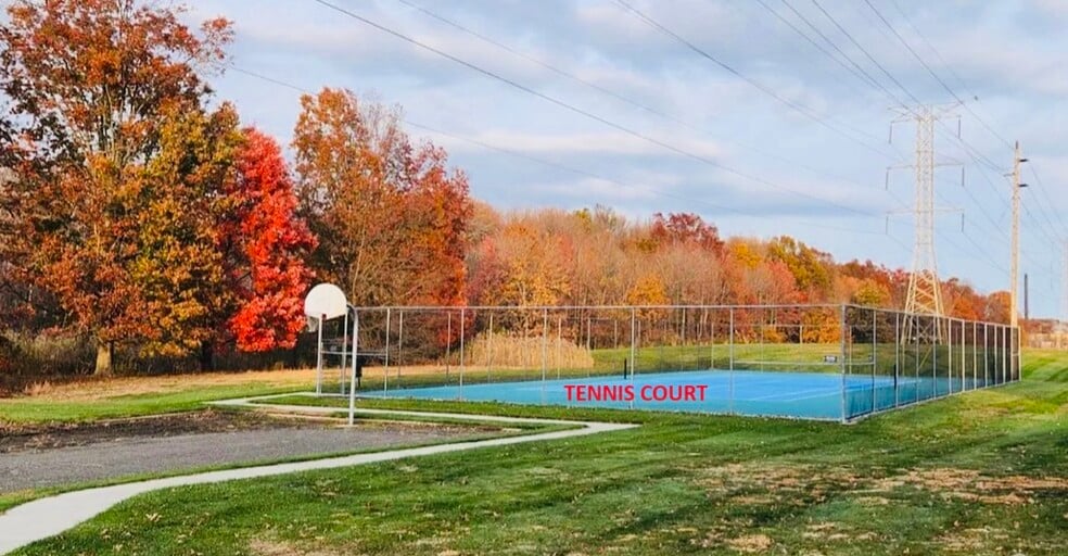 Building Photo - 3 Telegraph Ln