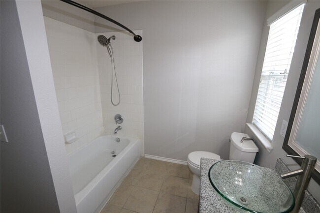 Building Photo - 19618 Twilight Falls Ln