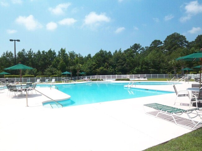 Building Photo - 1123 Blue Stem Dr