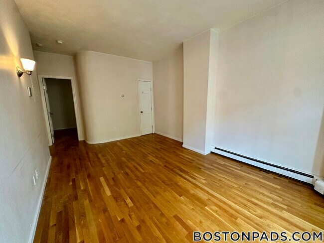 Building Photo - 67 S Huntington Ave