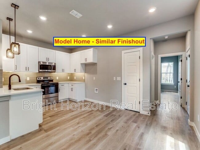 Building Photo - 10548 Tube Dr