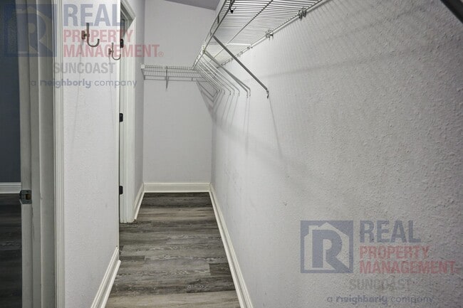 Building Photo - 4407 N Chamberlain Blvd