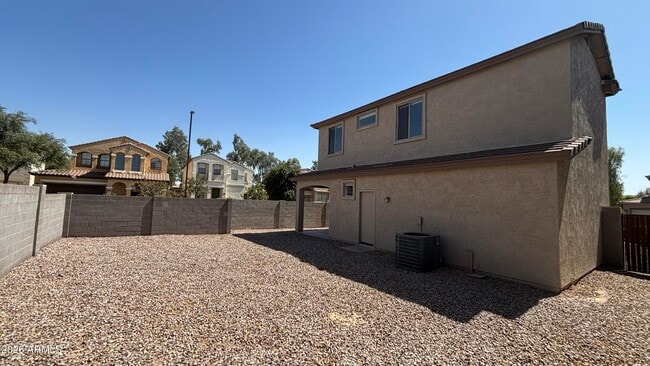 Building Photo - 3899 S Cricket Dr