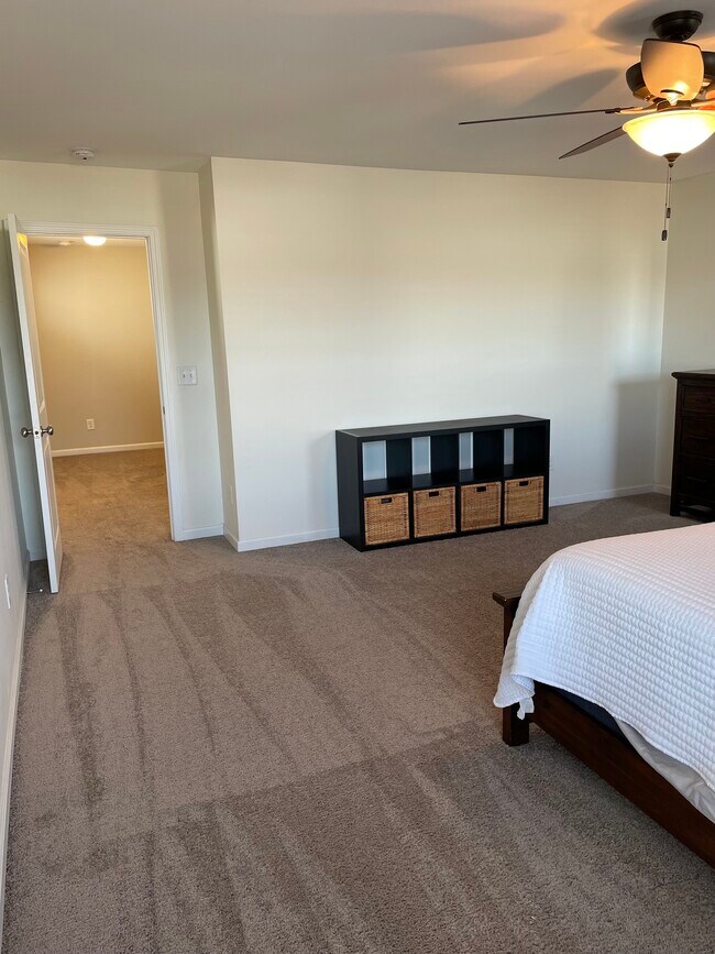 Building Photo - 108 Jersey Ln