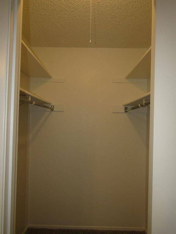 Building Photo - 7612 Islander Dr