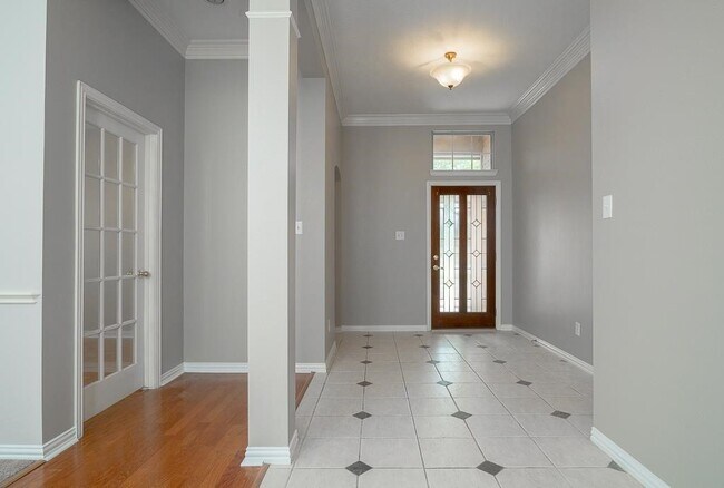 Building Photo - 7415 Vine Grove Ct