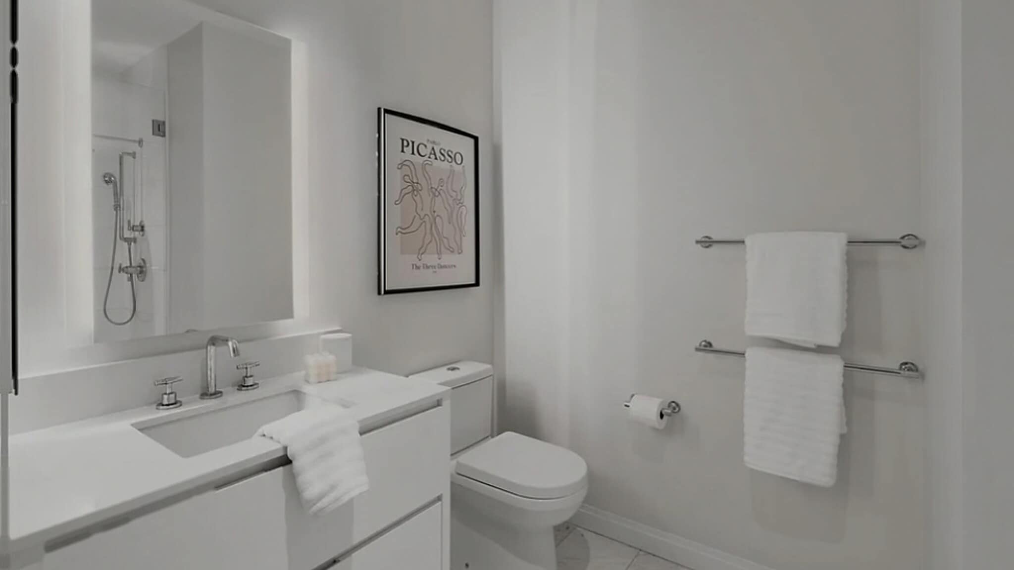 Building Photo - 235 W Van Buren St