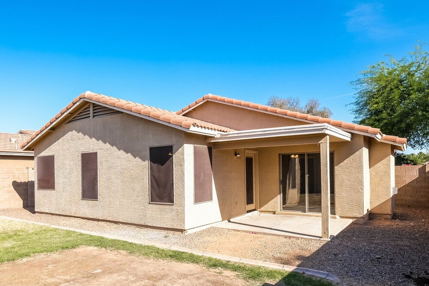 Building Photo - 2029 W Allens Peak Dr