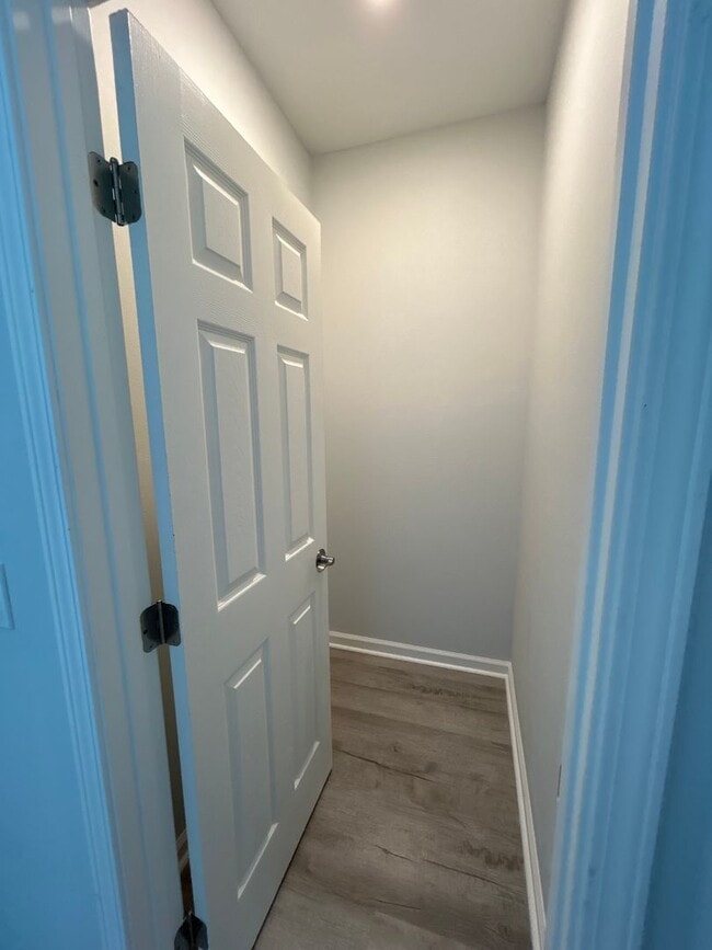 Building Photo - 2022 Trimble Rd